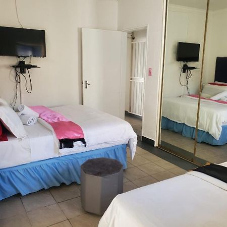 Lancaster Guest House Boksburg Extérieur photo