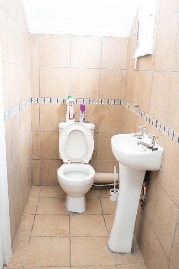 Lancaster Guest House Boksburg Extérieur photo